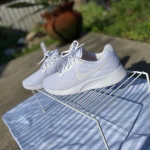 White nike running shoes